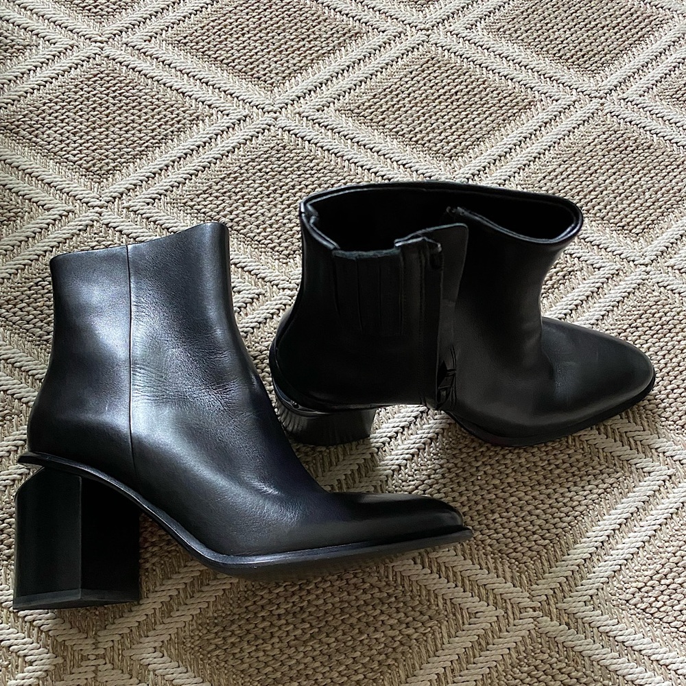 Alexander Wang Boots !!
